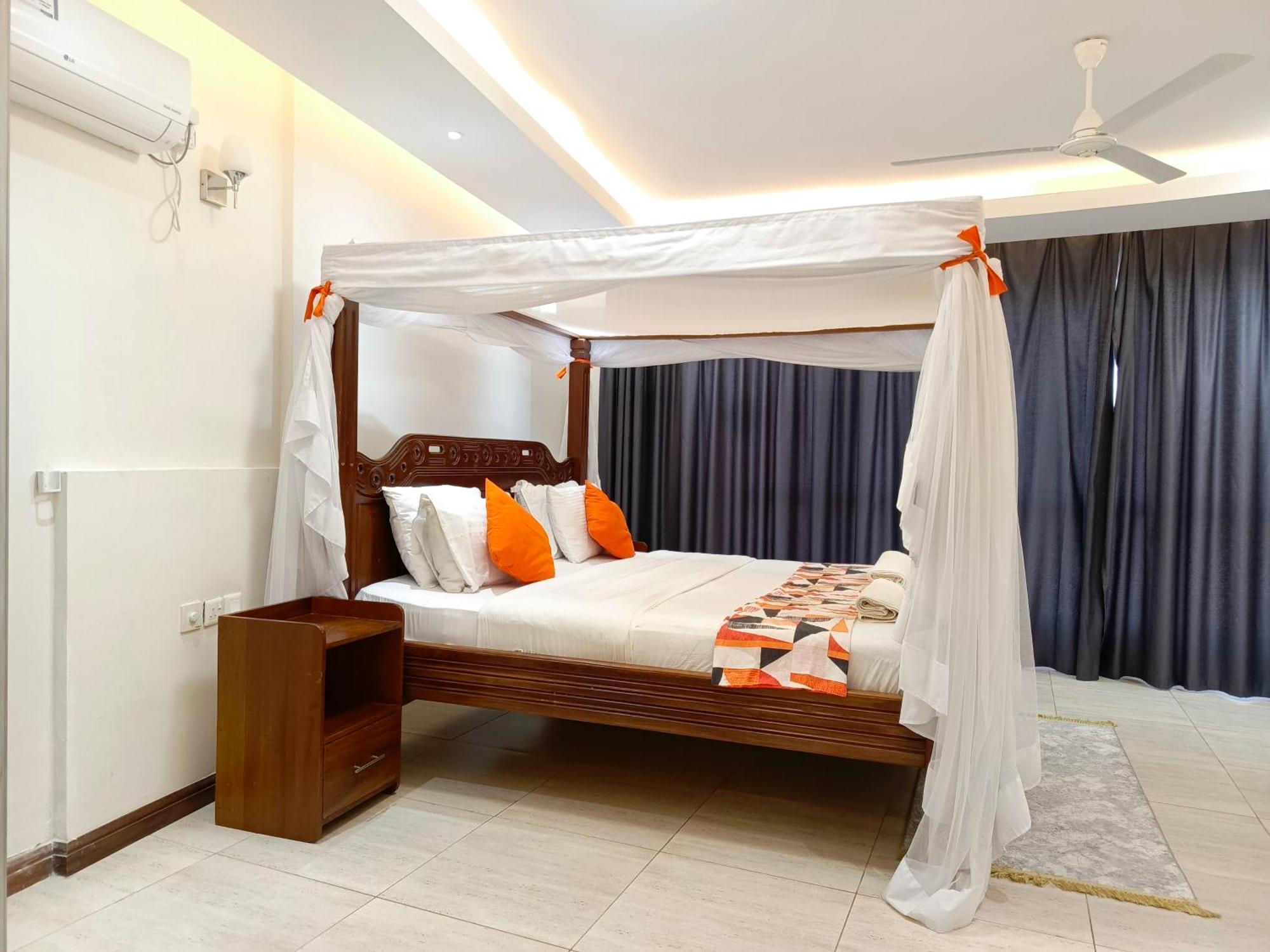 Savannah Lions Exquisite Apartment Момбаса Екстериор снимка