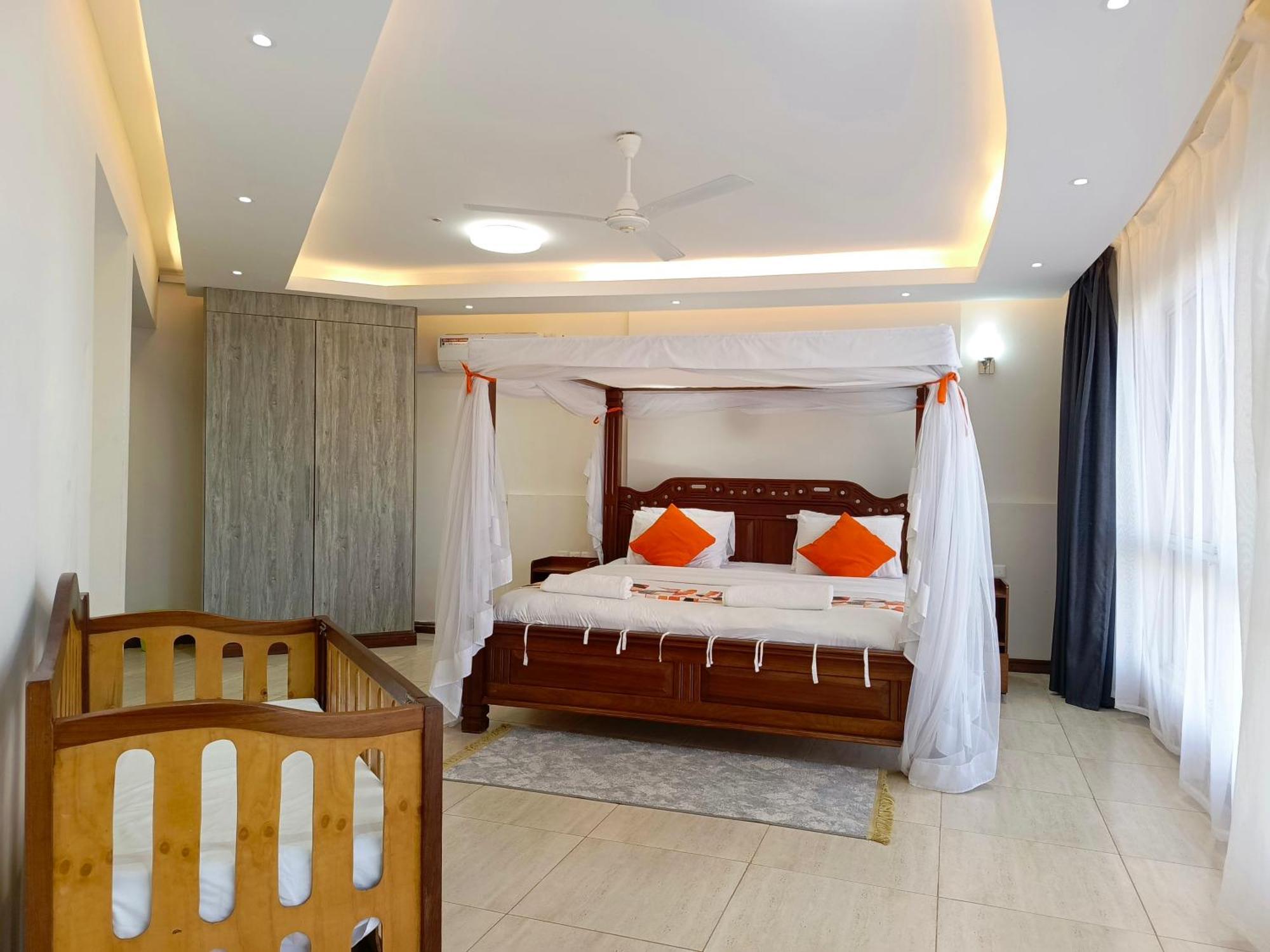 Savannah Lions Exquisite Apartment Момбаса Екстериор снимка
