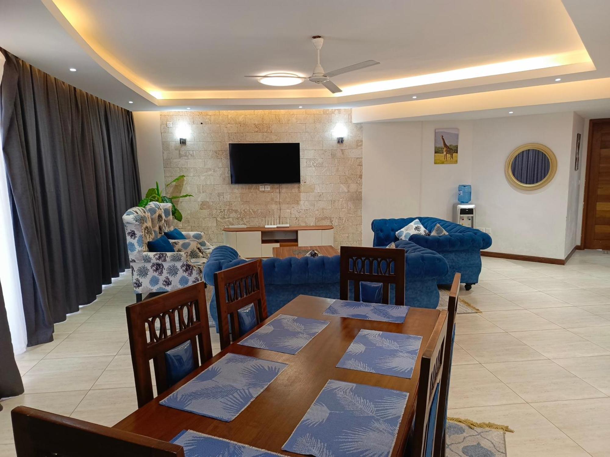 Savannah Lions Exquisite Apartment Момбаса Екстериор снимка